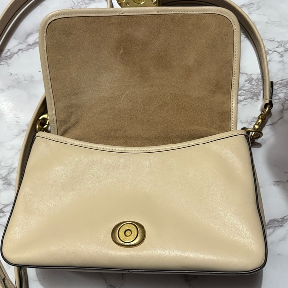 Coach Ivory Soft Tabby - Picture 7 of 13